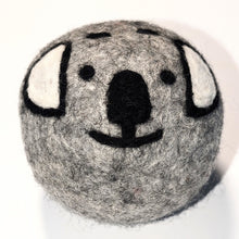 Load image into Gallery viewer, Wool Dryer Ball (single)