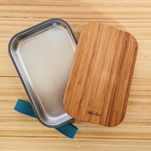 Load image into Gallery viewer, Wooden cover, metal container. Sandwich container