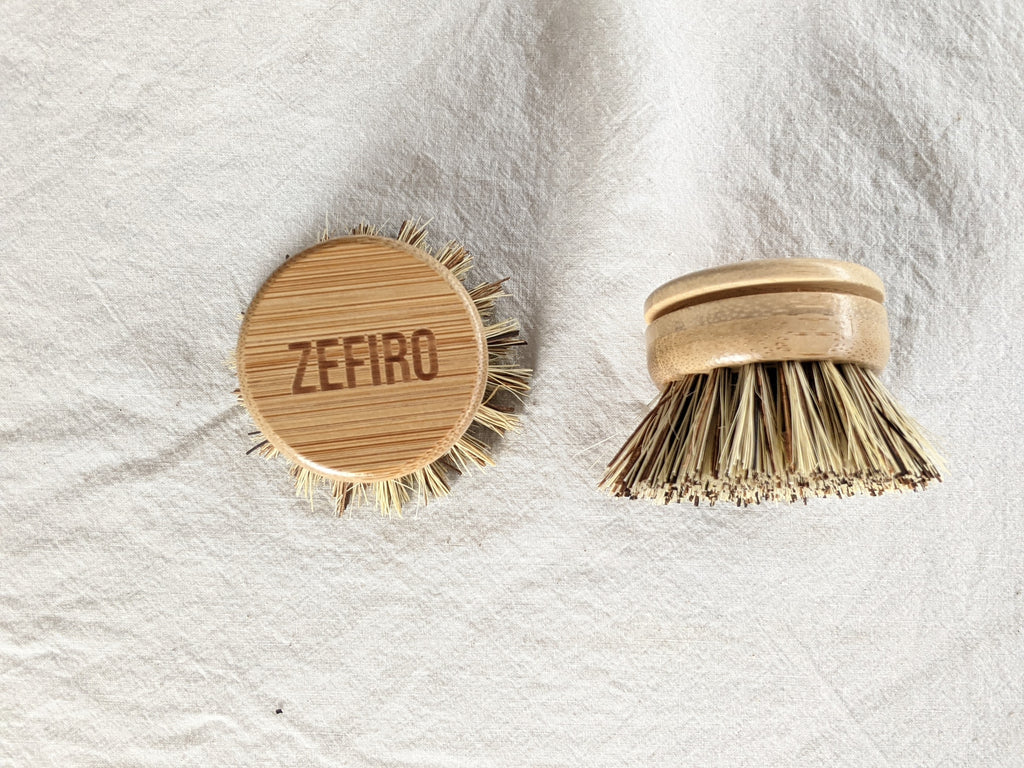 Wooden Dish Brush + 2 Extra Heads