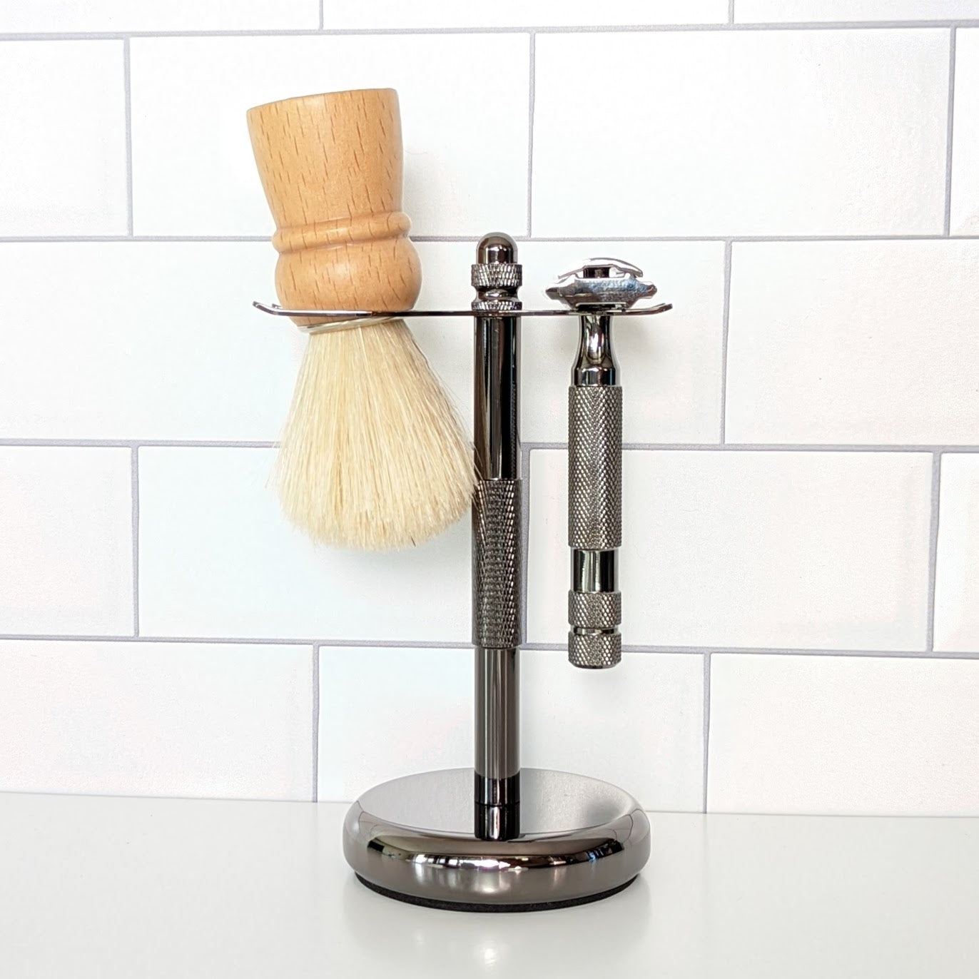 Shave Stand